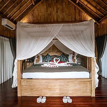 Umah Bali Kuno Villa